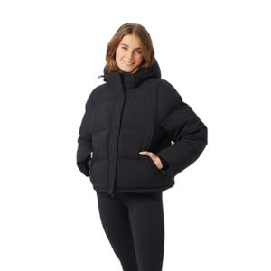 10003108-bk001-daunenjacke-mit-kapuze-damen-bjorn-borg-studio-schwarze-schonheit