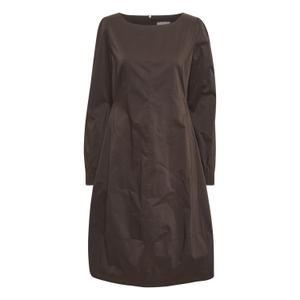 50107212-190712-kleid-frau-culture-antoinett-halbe-tasse